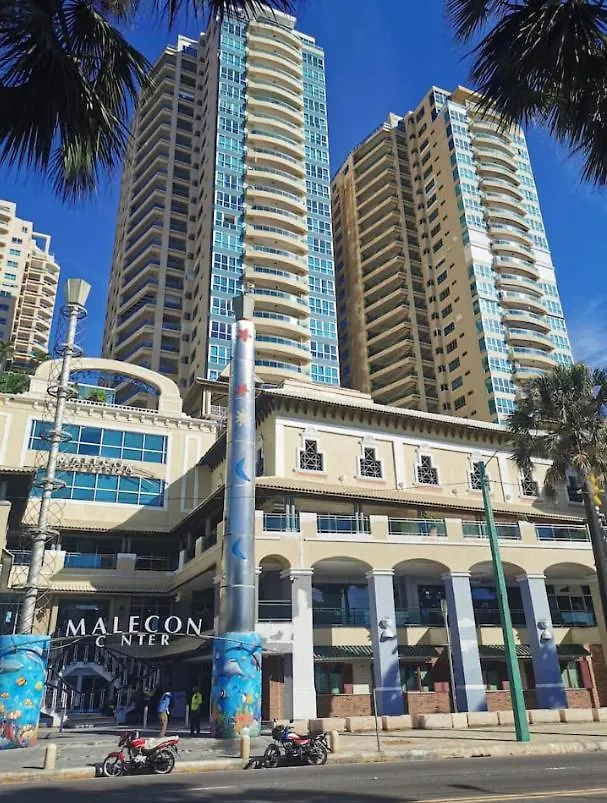 Malecon Center Apartment Santo Domingo